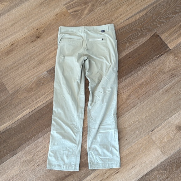 Patagonia Tan and Cream hiking Pants.
Size 8 - Picture 2 of 8